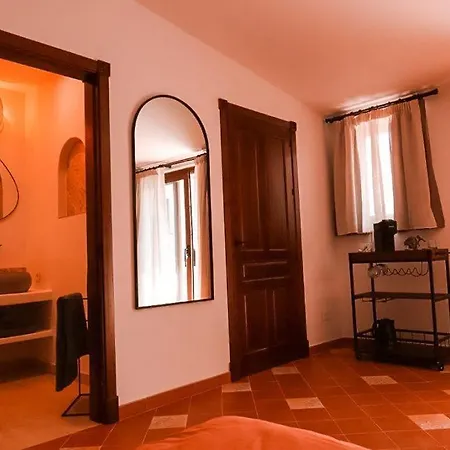 Besito Bed & Breakfast